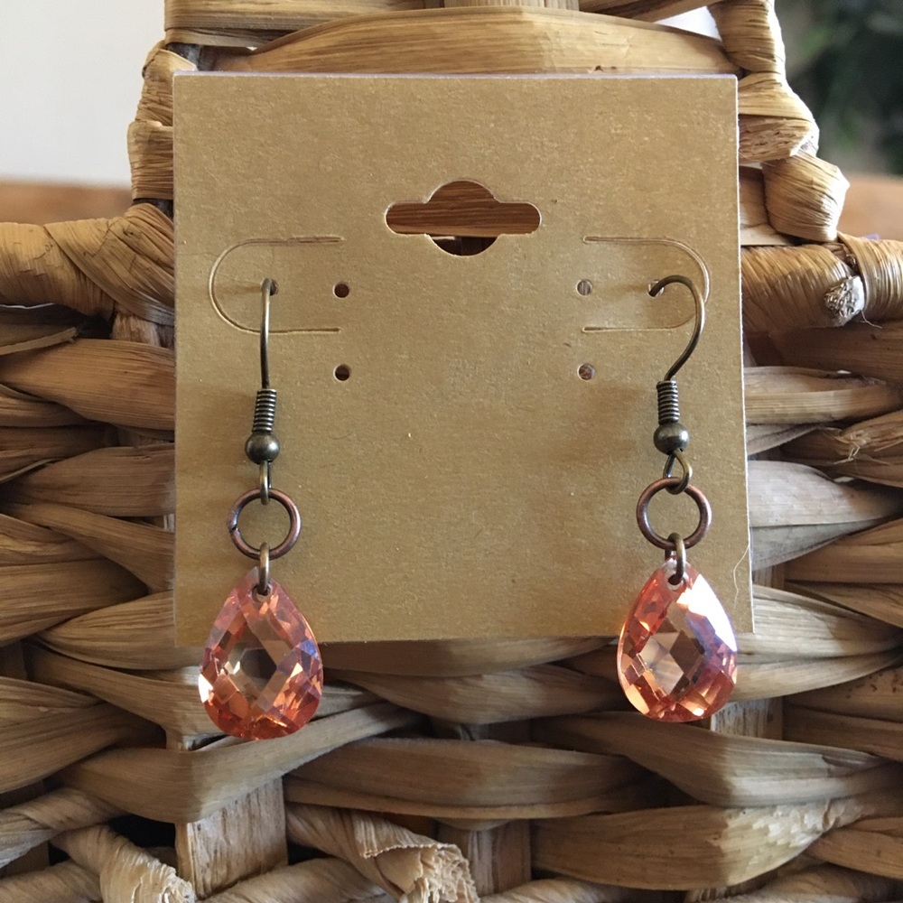 Vintage faceted amber glass stone earrings